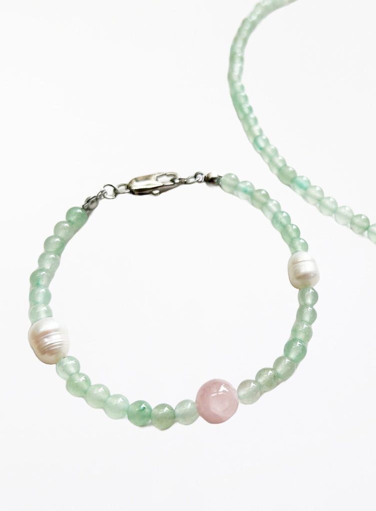 rose quartz pearl bracelet 