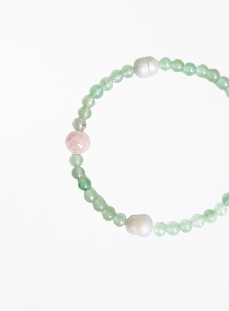 rose quartz pearl bracelet 